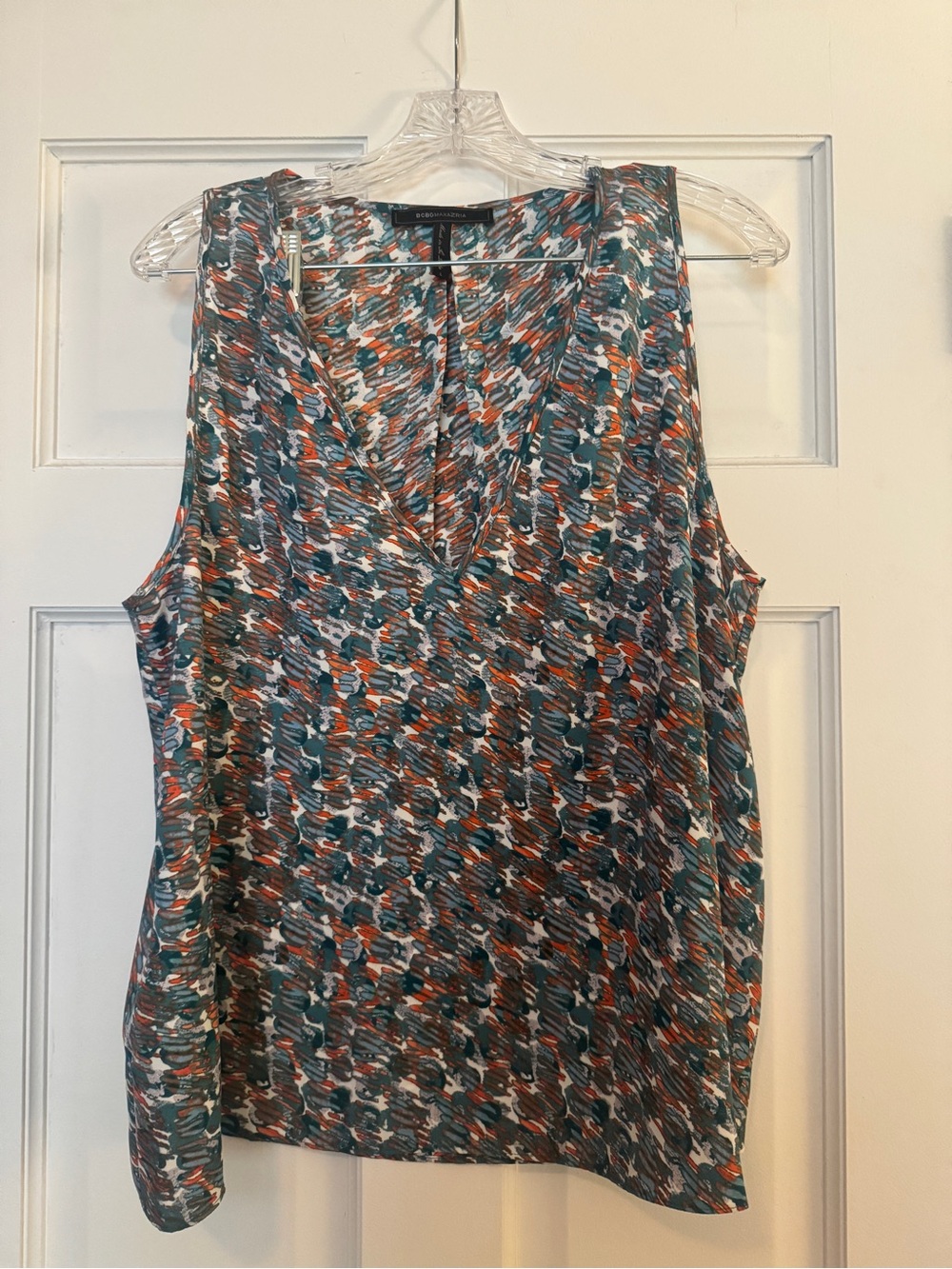 BCBGMaxAzria Teal, Orange & White Sleeveless V-Neck Printed Blouse